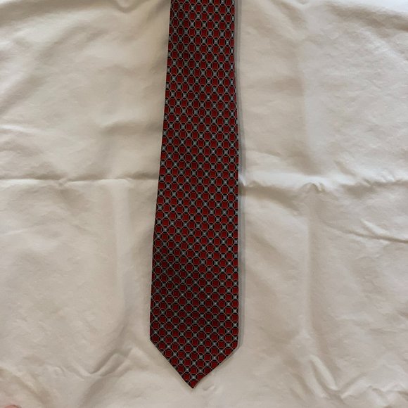Men's Perry Ellis Burgandy Necktie - Picture 1 of 1